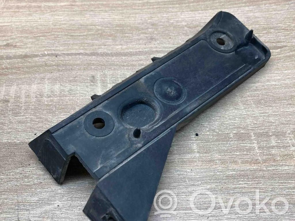 Audi A4 S4 B6 8E 8H Staffa di rinforzo montaggio del paraurti anteriore 