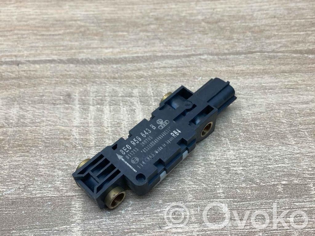 Audi A4 S4 B6 8E 8H Sensore d’urto/d'impatto apertura airbag 