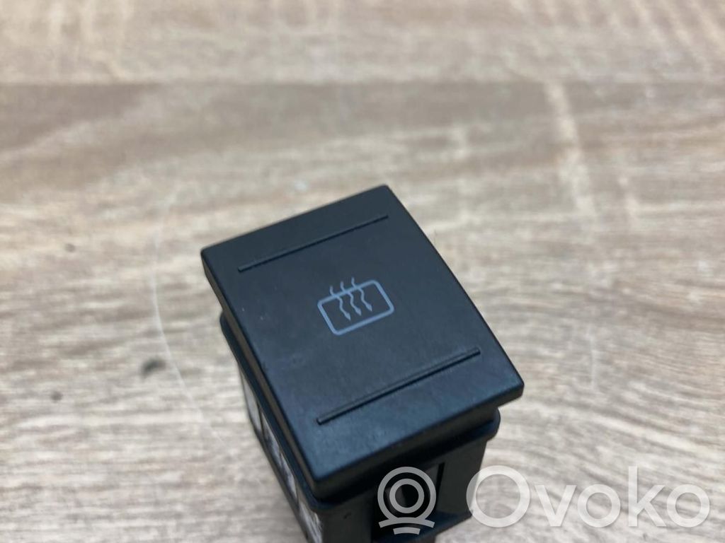Volkswagen Polo IV 9N3 Schalter Scheibenheizung 