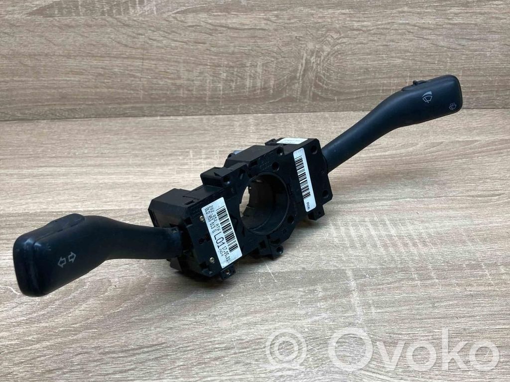 Audi A3 S3 8L Wiper turn signal indicator stalk/switch 