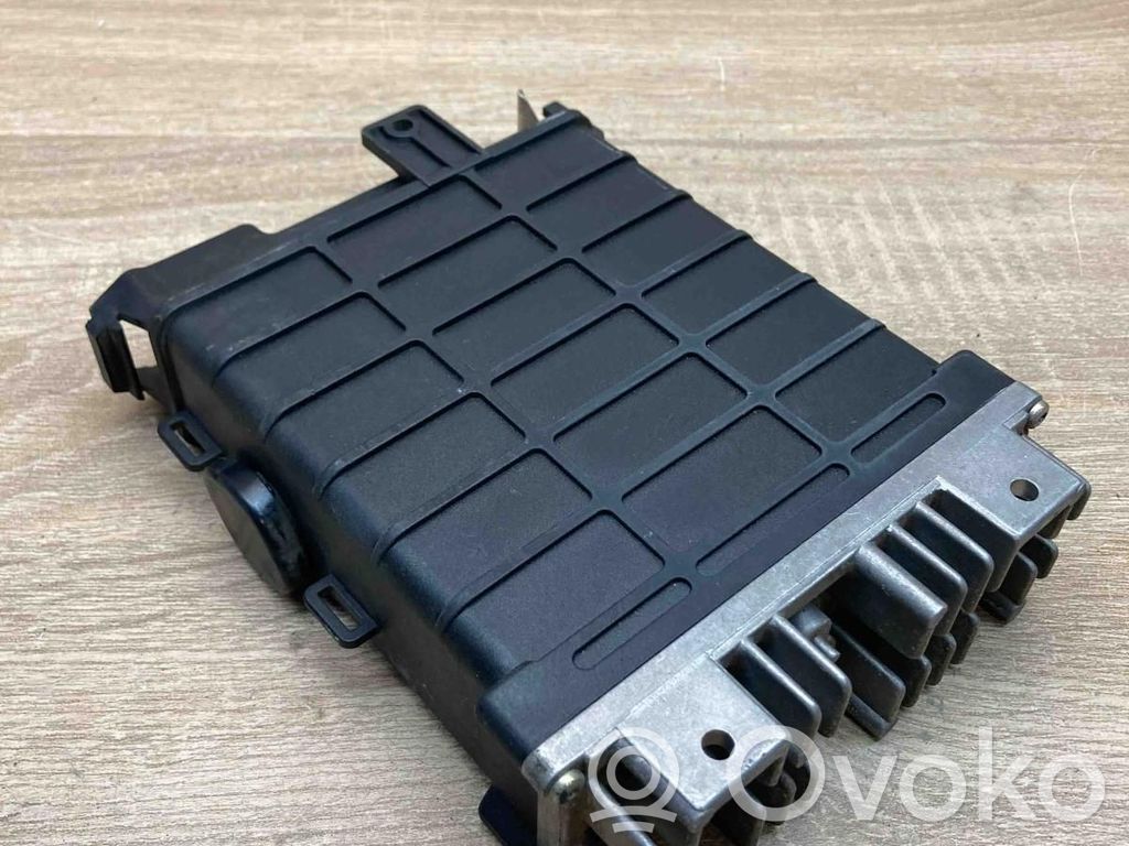 Audi 80 90 S2 B4 Unitate control motor/modul ECU 