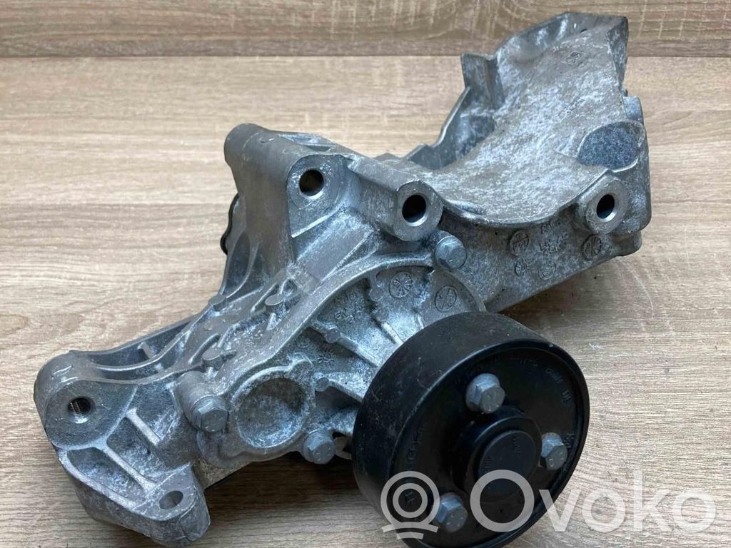 BMW 1 F20 F21 Generator/alternator bracket 