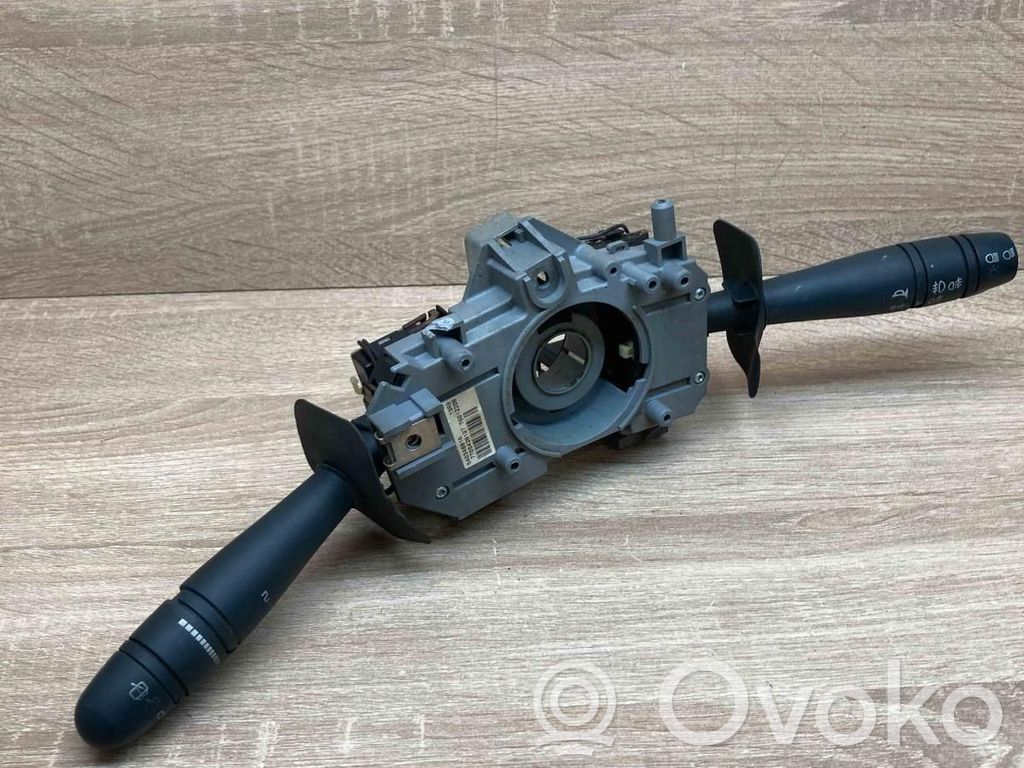 Renault Scenic I Interruptor/palanca de limpiador de luz de giro 