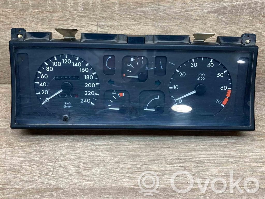 Renault Espace II Spidometrs (instrumentu panelī) 