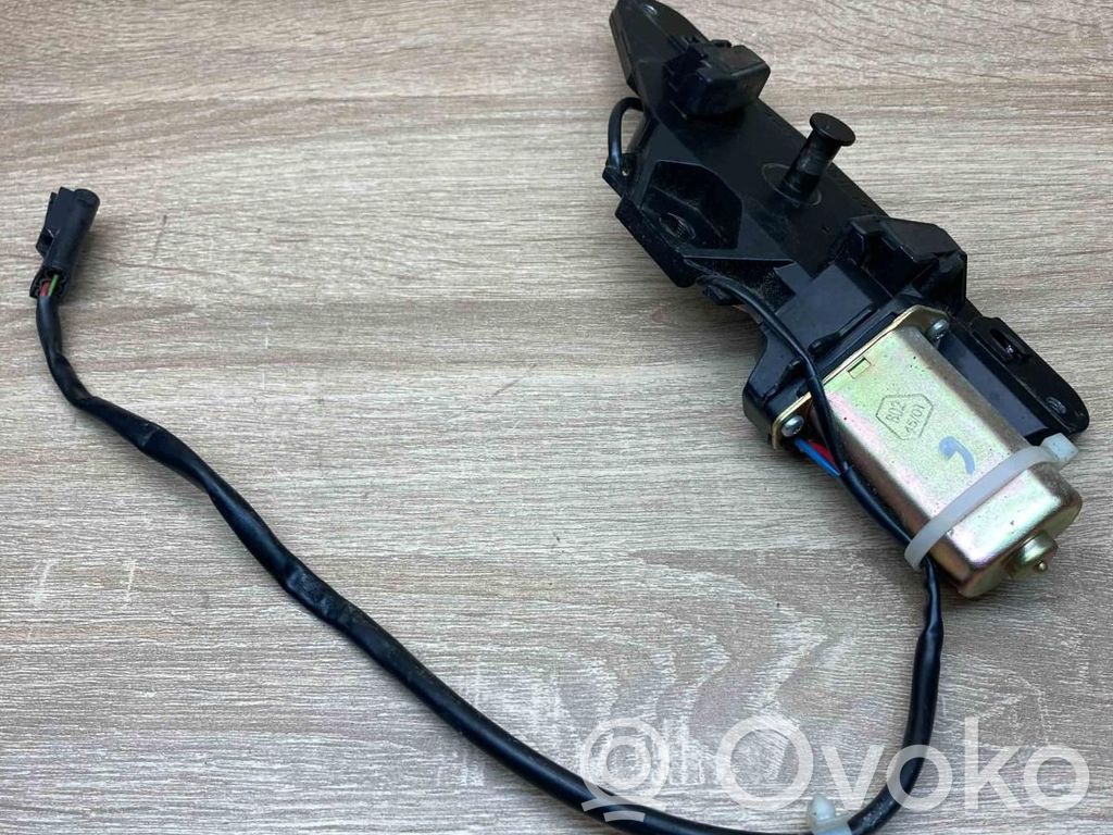 BMW 5 E39 Serrure de loquet coffre