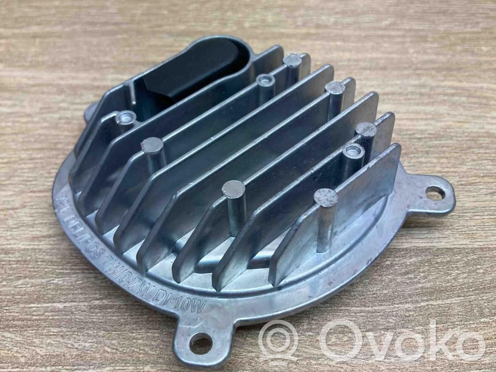 BMW 8 G15 Módulo de control de balasto LED 