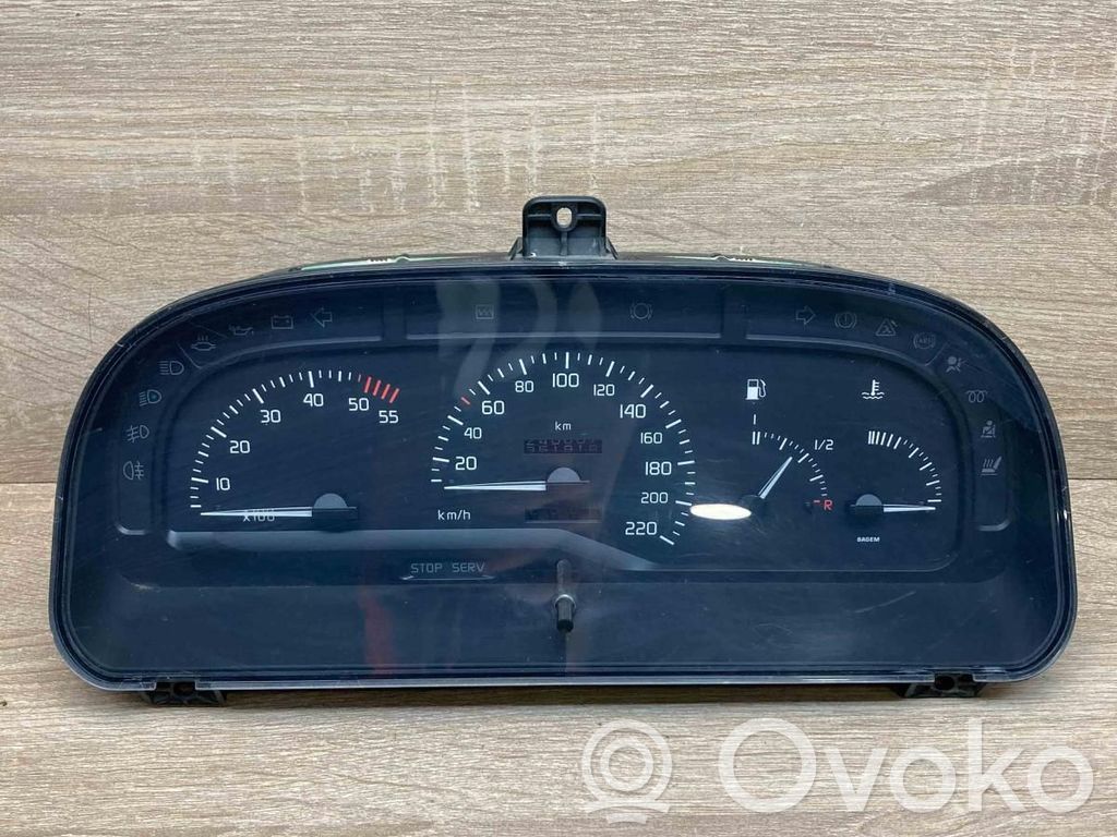 Renault Laguna II Velocímetro (tablero de instrumentos) 