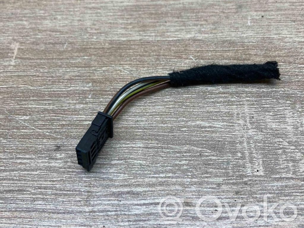 BMW 7 E65 E66 Wiązka świec 