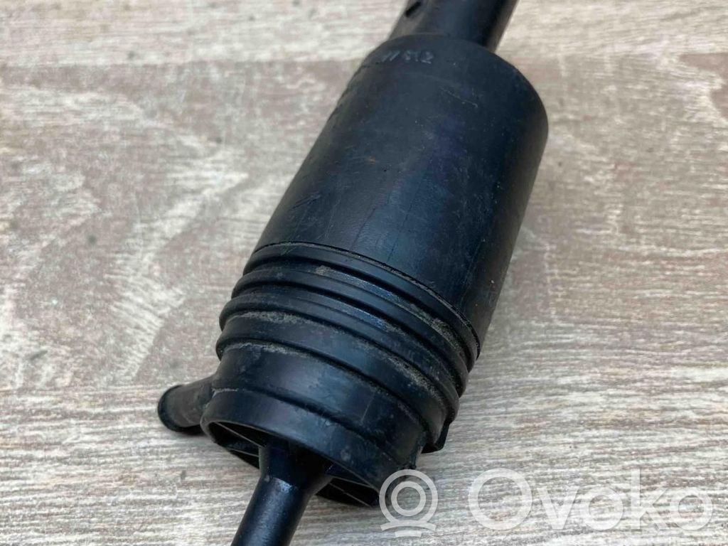 BMW 5 E39 Pompe lave-phares