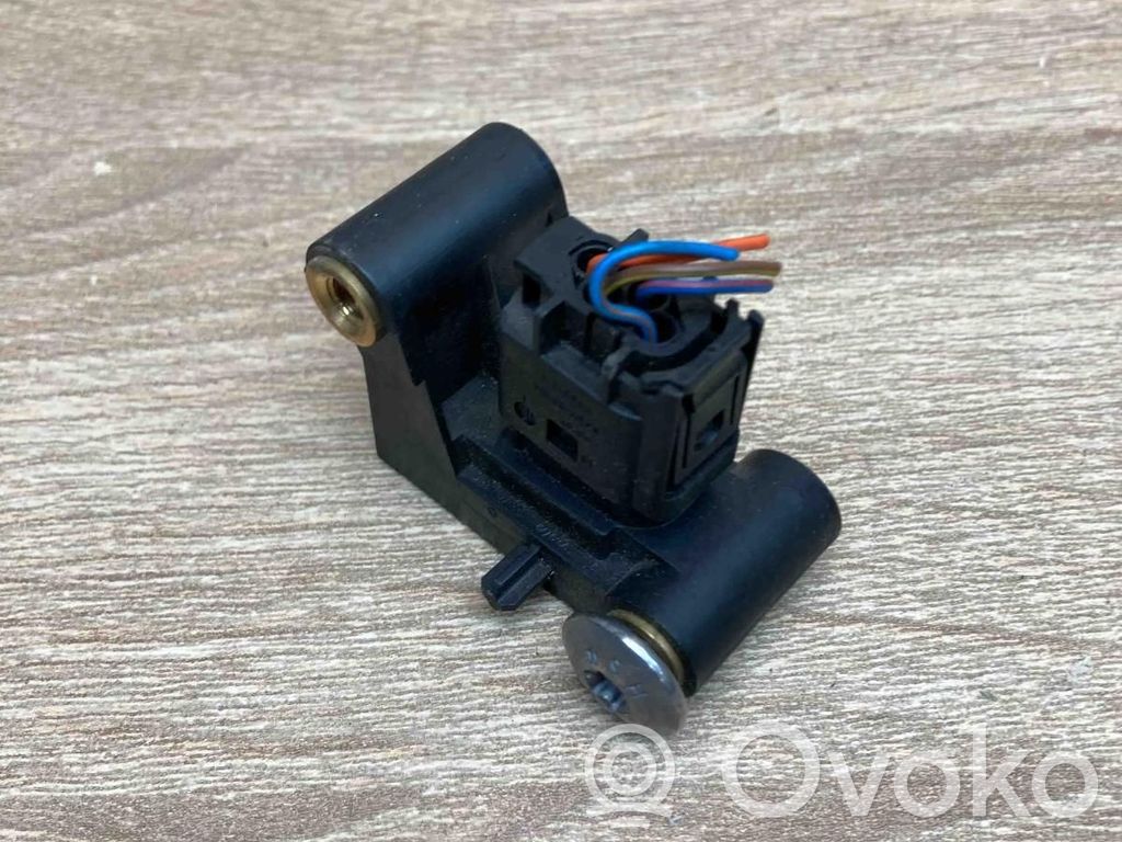 Airbagsensor Crashsensor Drucksensor   6977398,WITHPLUG