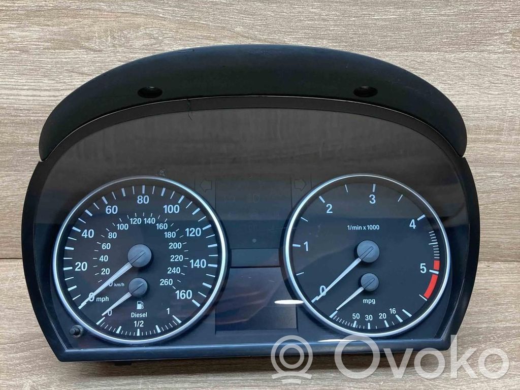 BMW X1 E84 Nopeusmittari (mittaristo) 