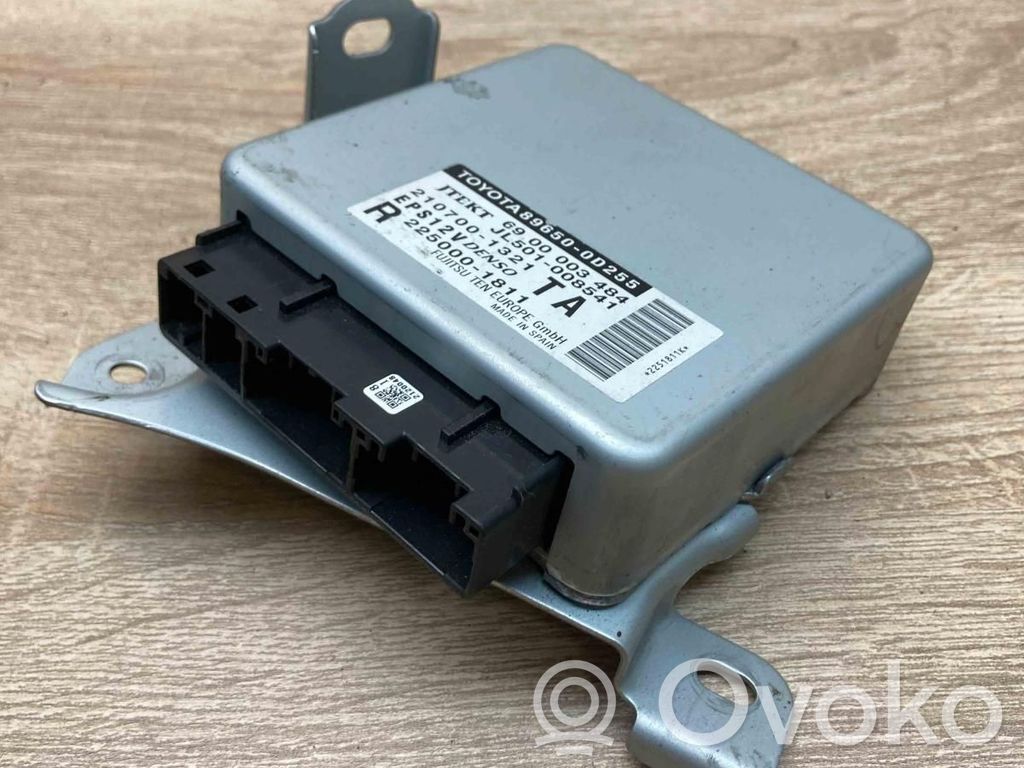 Toyota Yaris Power steering control unit/module 