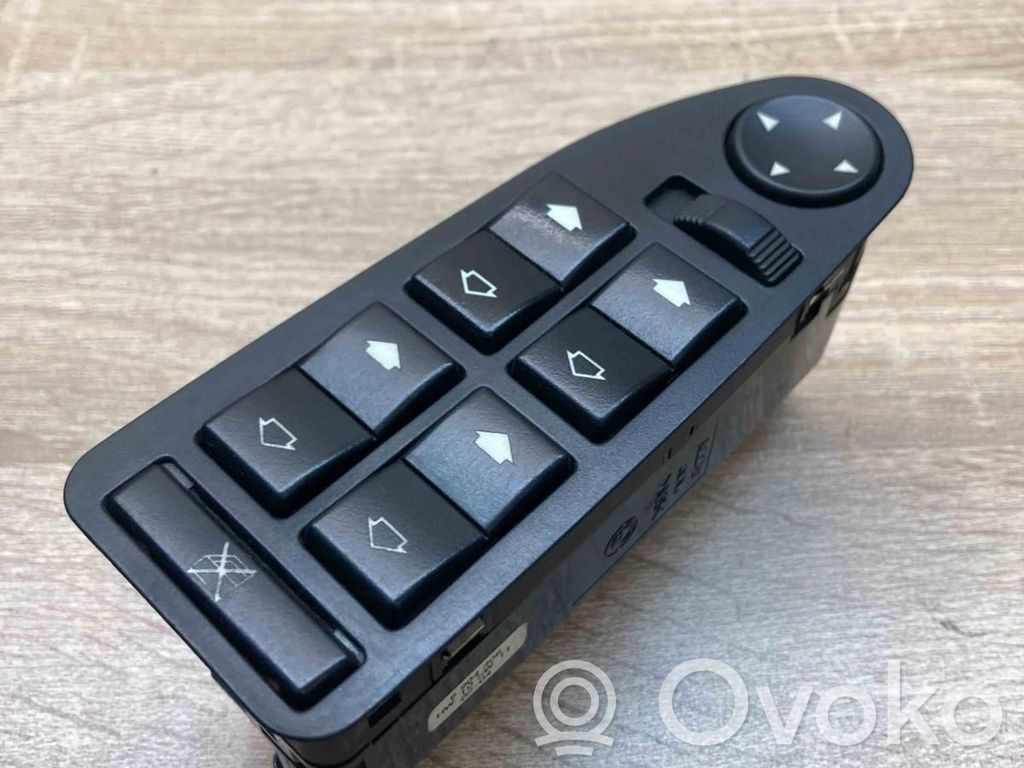Electric window control switch   6904306