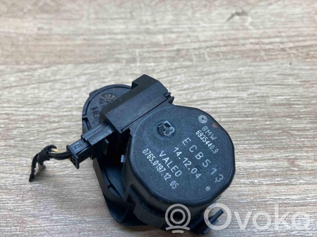 BMW 5 E39 Motor/actuator clapetă aer 