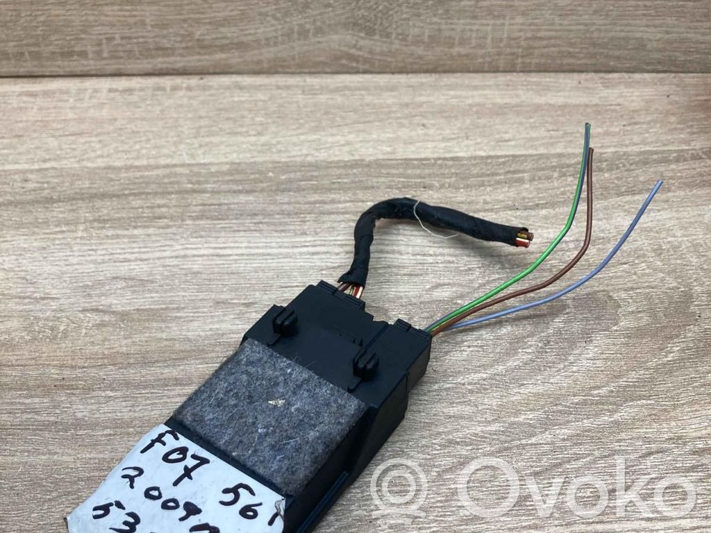 Moduł / Przekaźnik podgrzewania foteli   9216468,00072870,WITHPLUG