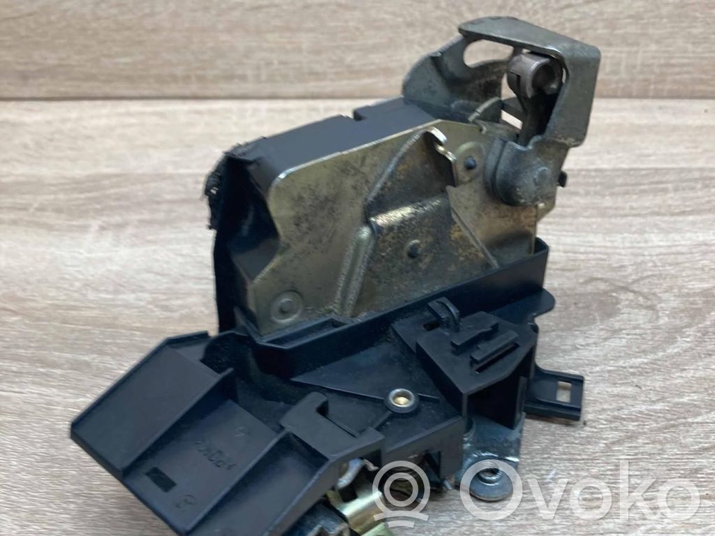BMW 3 E46 Încuietoare portbagaj 