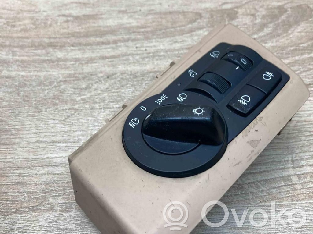 BMW X3 E83 Light switch 