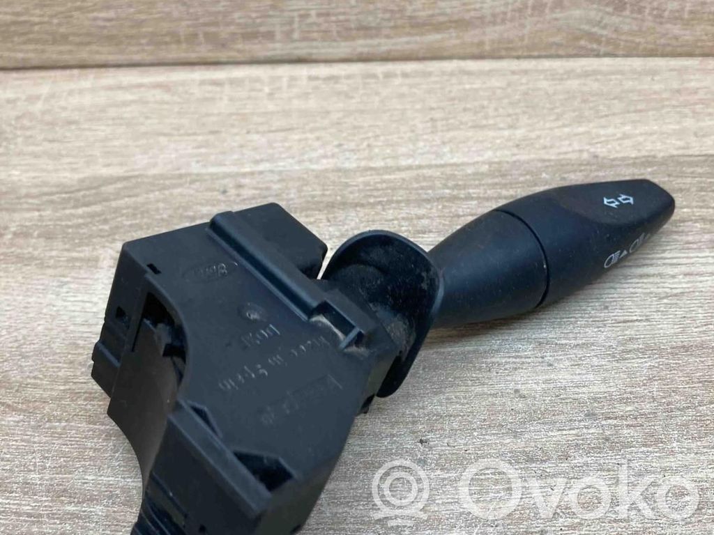 Ford Focus Manetă semnalizator 