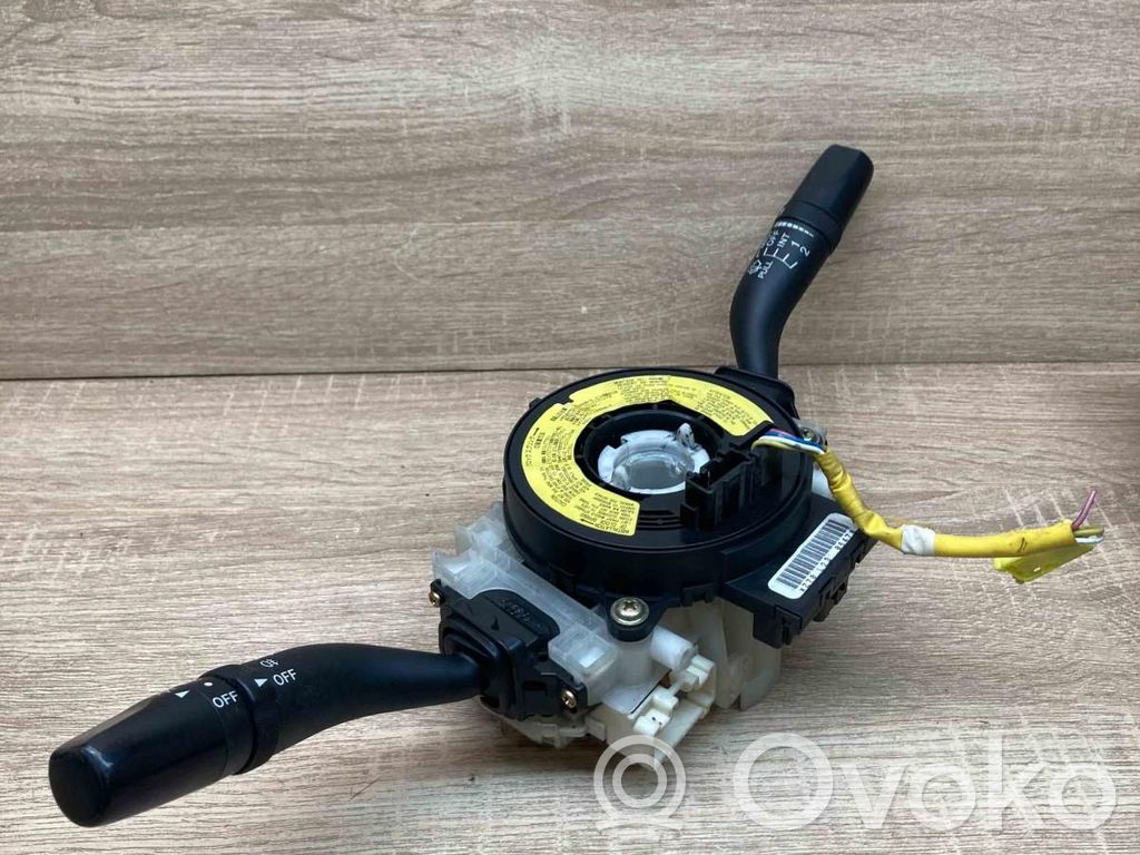 Mazda 6 Wiper turn signal indicator stalk/switch 