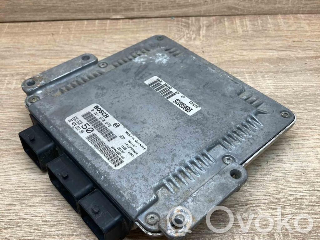 Peugeot 607 Engine control unit/module ECU 