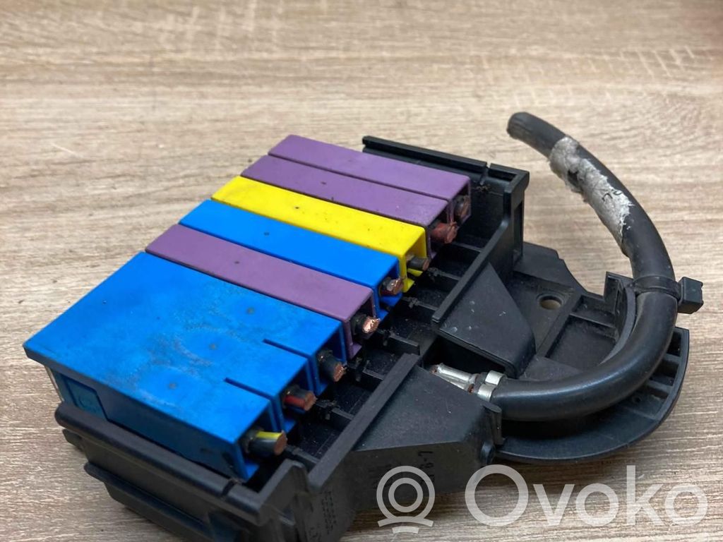 Opel Zafira A Modul siguranțe 