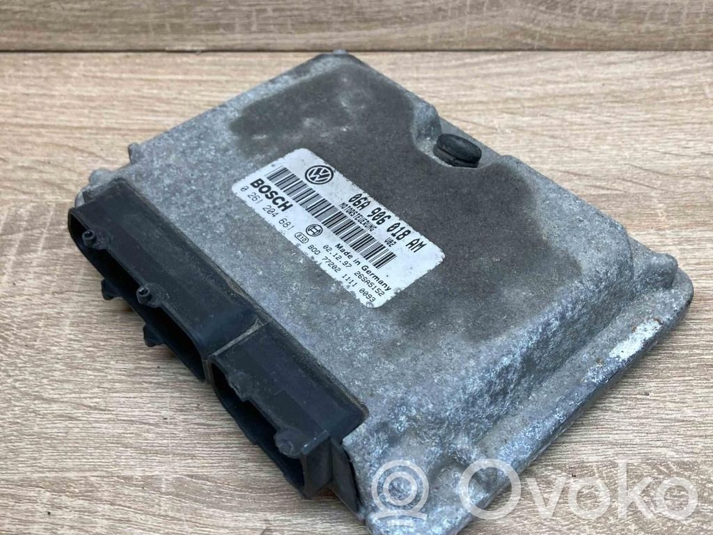 Skoda Octavia Mk1 (1U) Engine control unit/module ECU 
