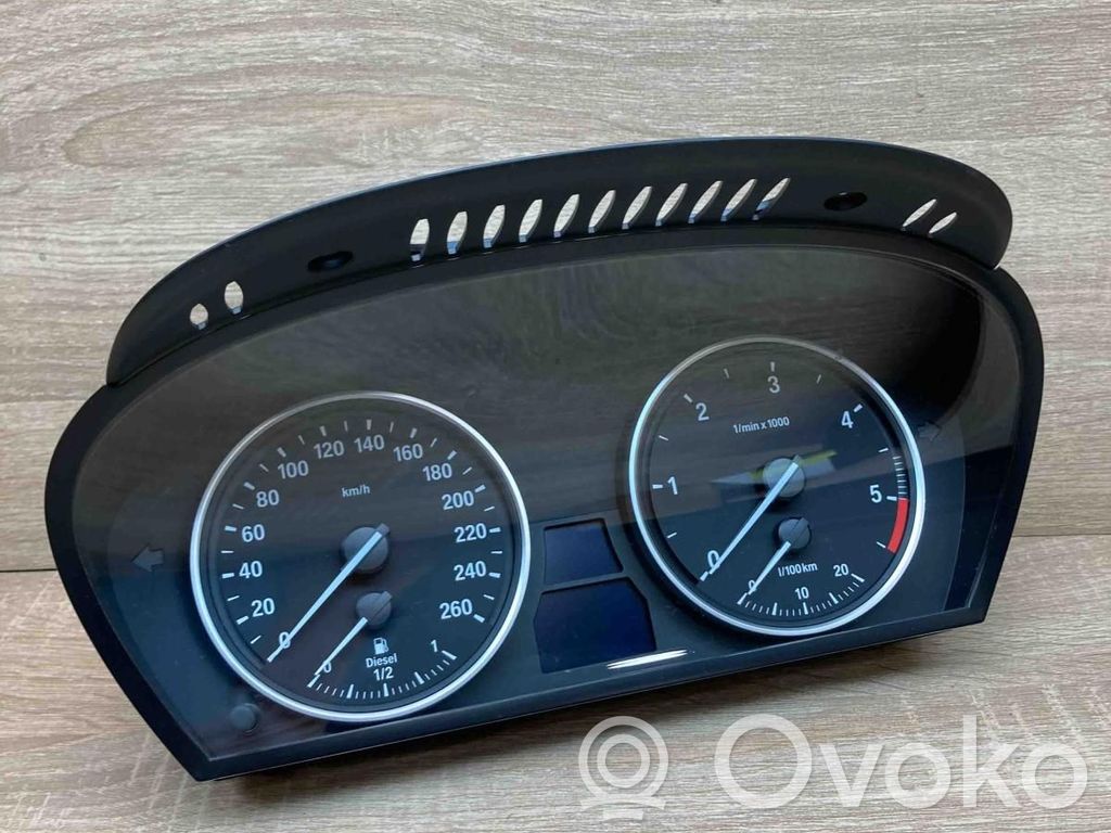 BMW 5 E60 E61 Vitezometru (grup de instrumente) 