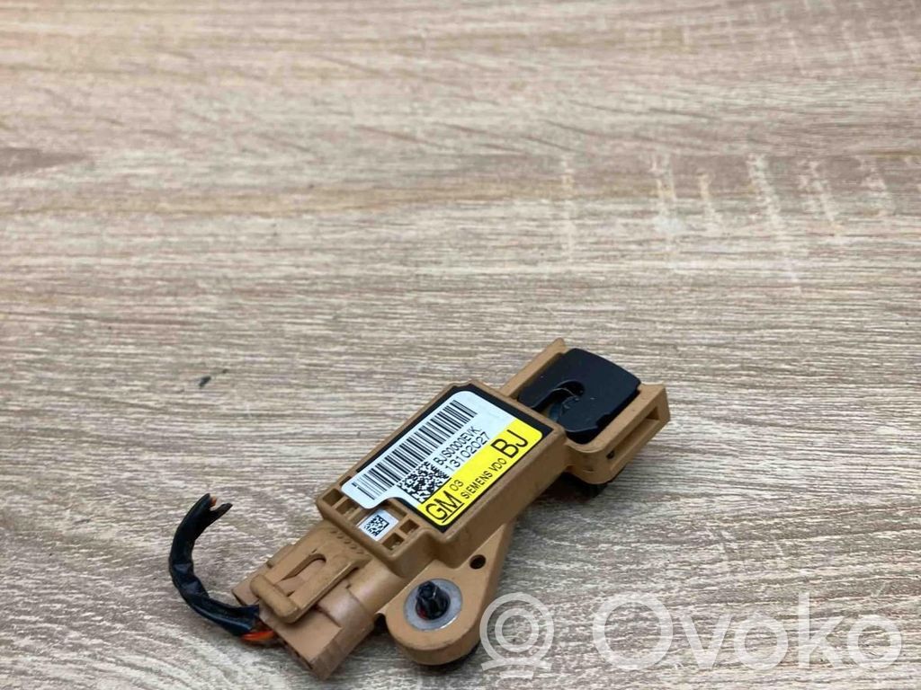 Opel Vectra C Senzor impact/declanșare airbag 
