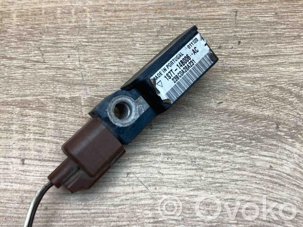 Ford Mondeo Mk III Airbag deployment crash/impact sensor 