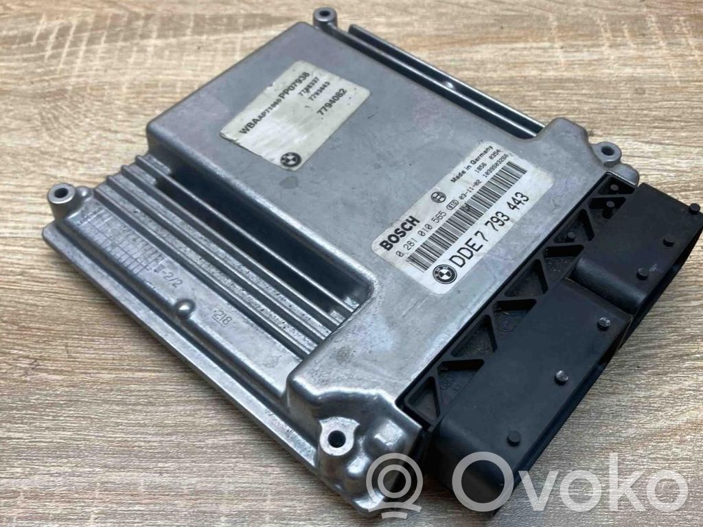 Unité de commande, module ECU de moteur   7793443,0281010565