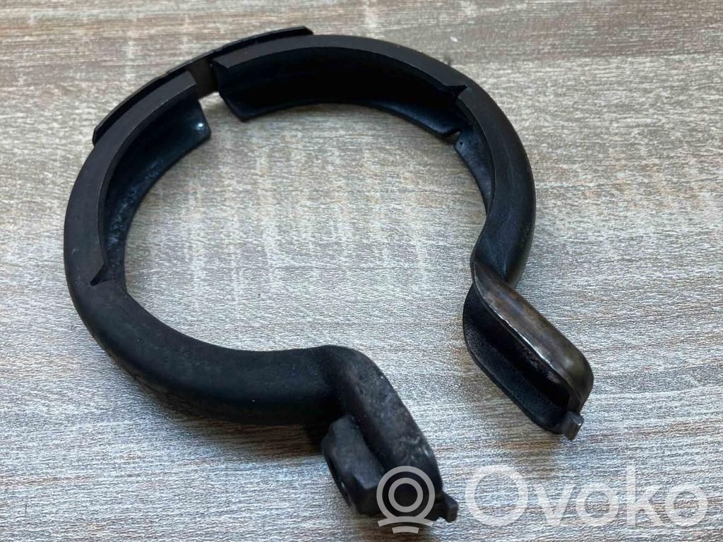 Mercedes-Benz C W203 Clemă conector țeavă eșapament 