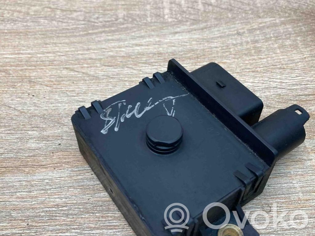 BMW 3 E46 Glow plug pre-heat relay 