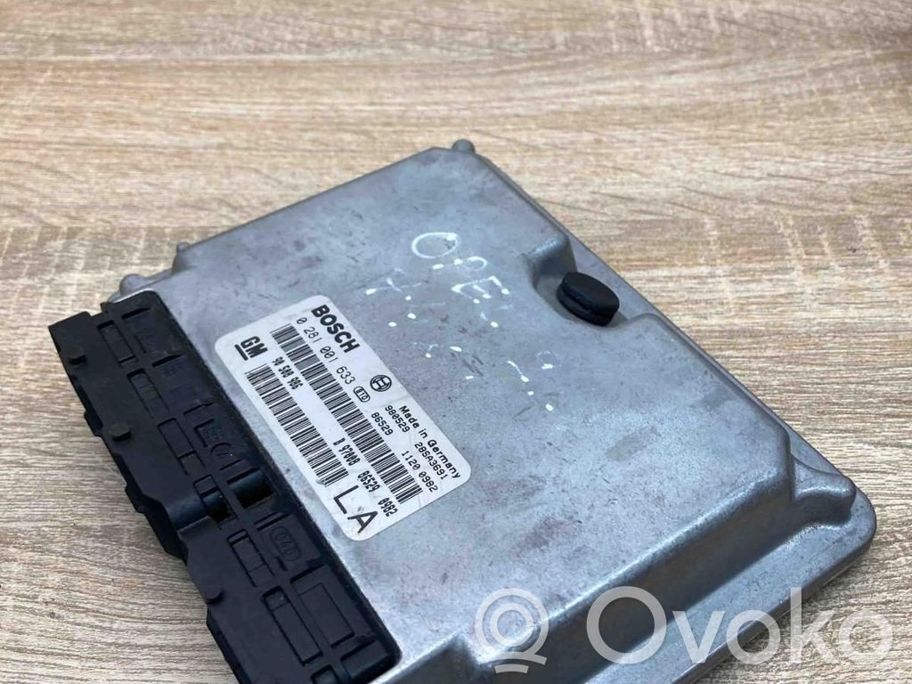 Engine control unit/module ECU   90508986,0281001633,LA