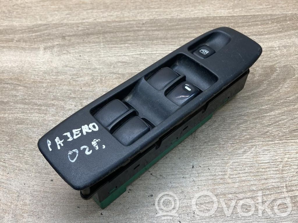 Mitsubishi Pajero Comutator comandă geamuri electrice 