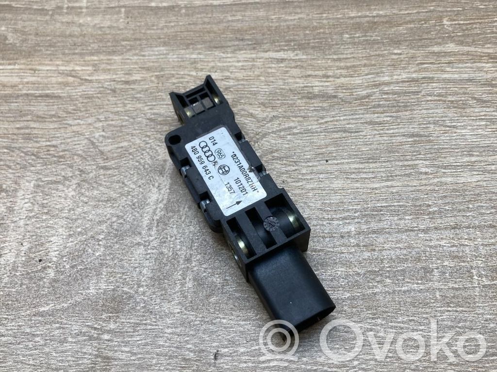Audi A6 S6 C5 4B Sensore d’urto/d'impatto apertura airbag 