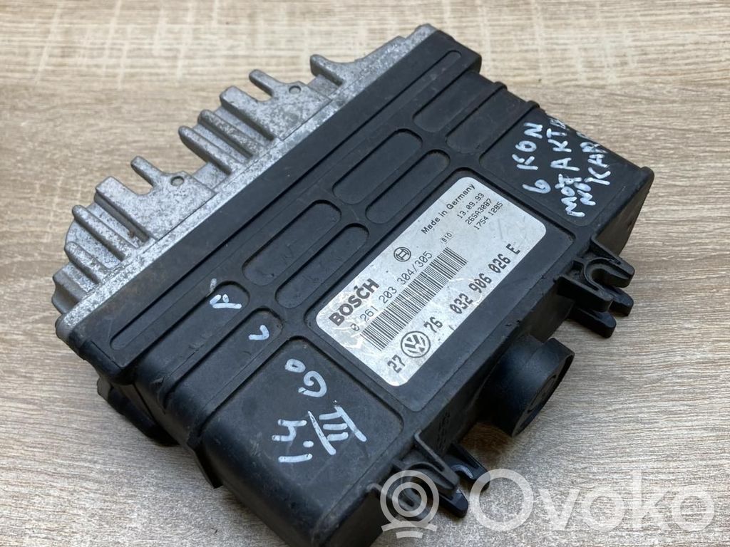 Volkswagen Golf III Unitate control motor/modul ECU 
