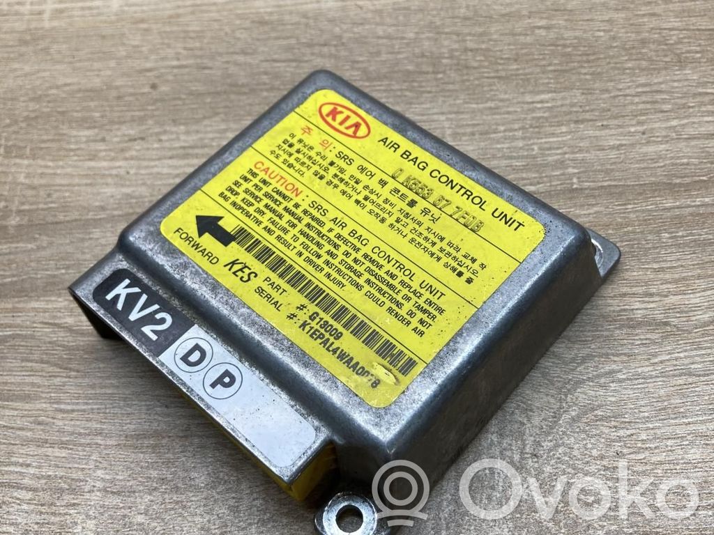 KIA Carnival Unitate/modul de comandă airbaguri 