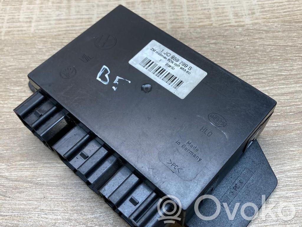 Volkswagen PASSAT B5 Module confort 