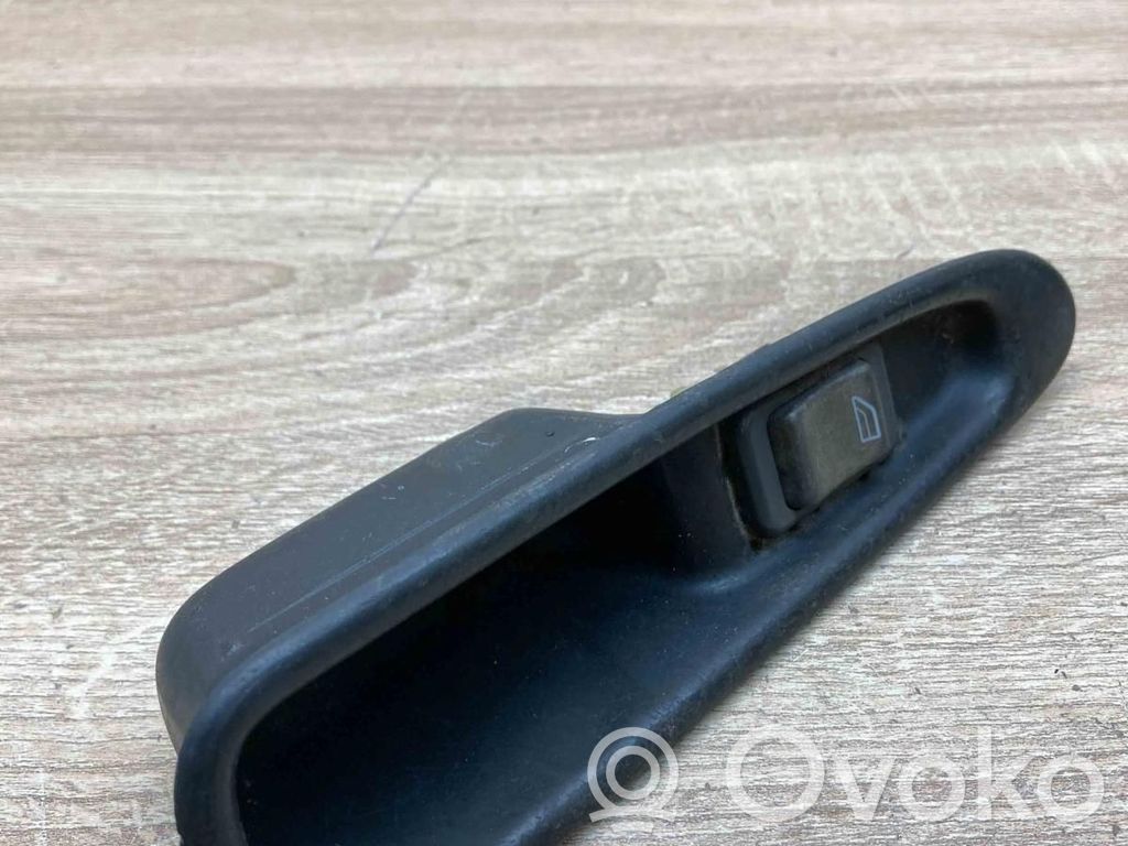 Volvo S40, V40 Electric window control switch 