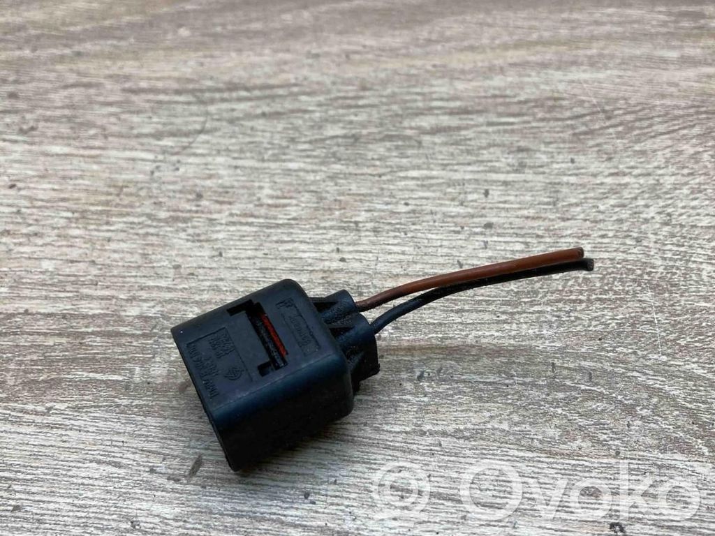 Cable de la bujía   8364516,1813914725