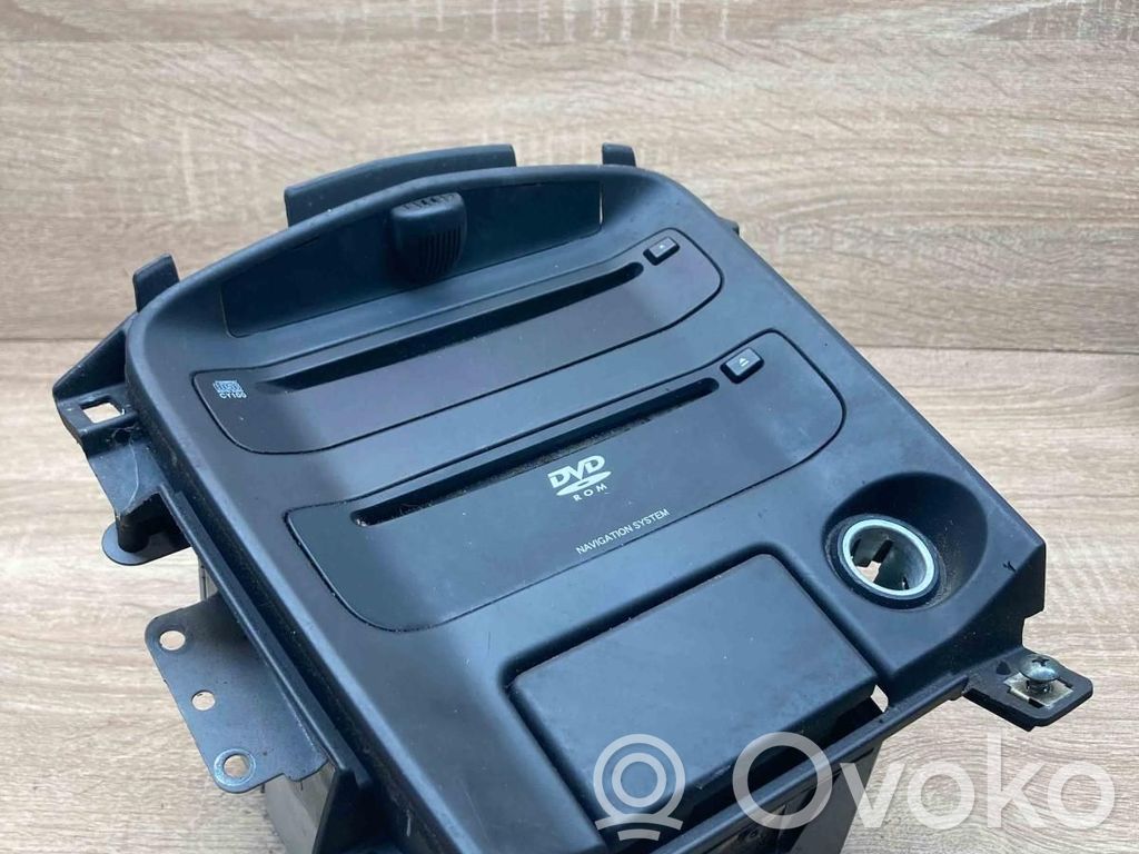 Nissan X-Trail T31 Panel / Radioodtwarzacz CD/DVD/GPS 