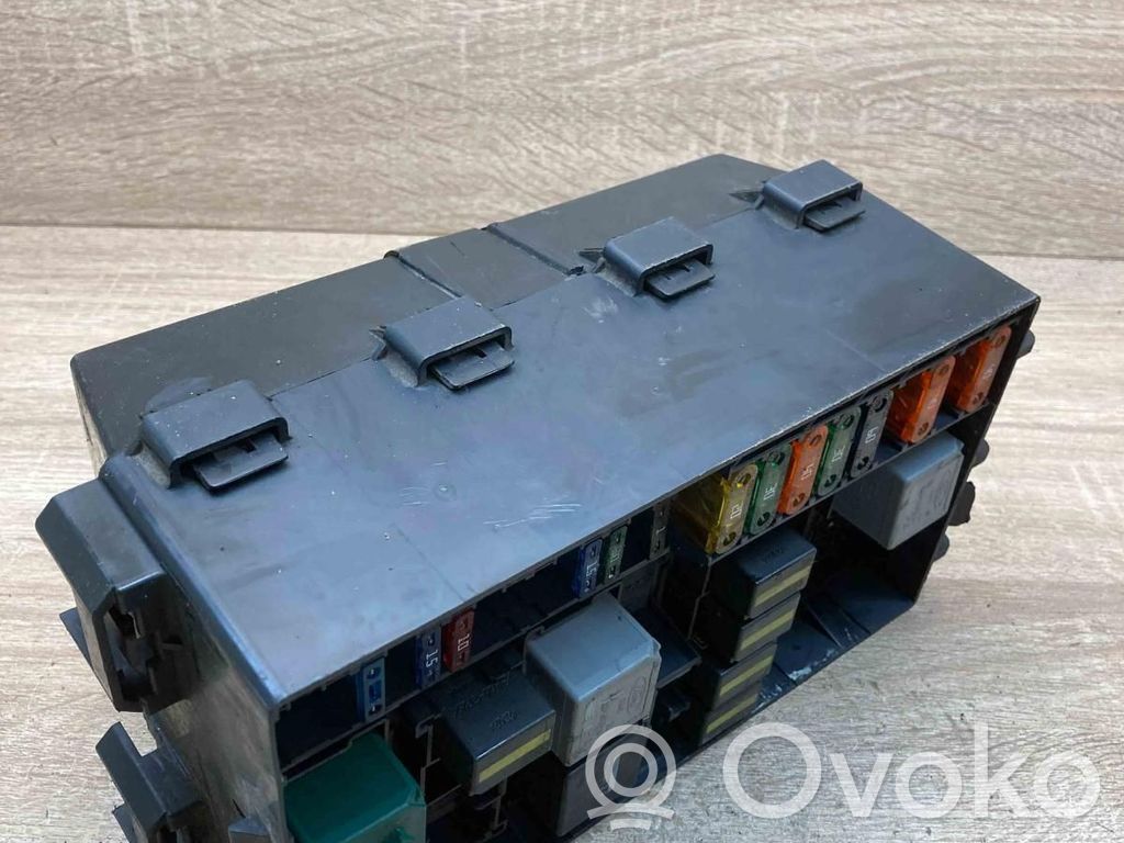 Sulakemoduuli   2M5T14A067BB,518276100