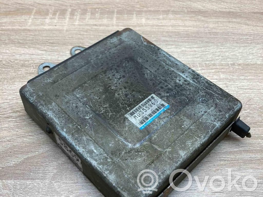 Mitsubishi Carisma Engine control unit/module ECU 
