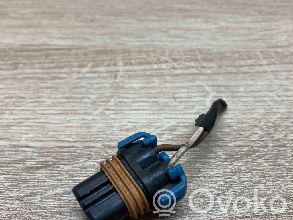Plug wire   1382189