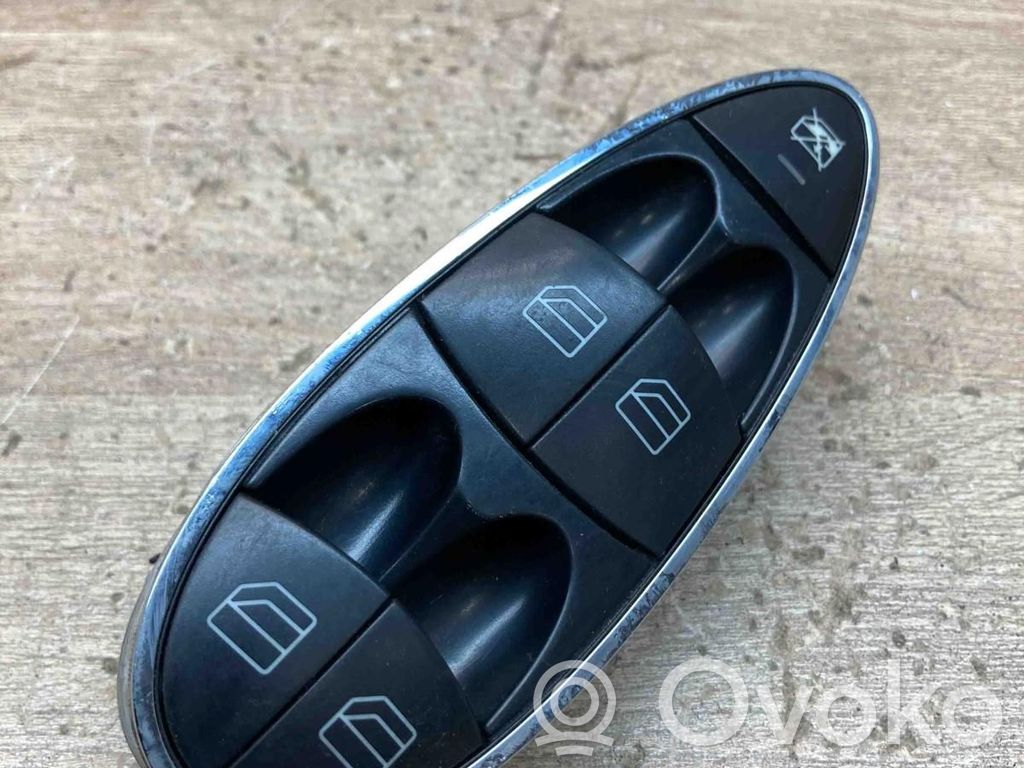 Mercedes-Benz E W211 Interruttore di controllo dell’alzacristalli elettrico 