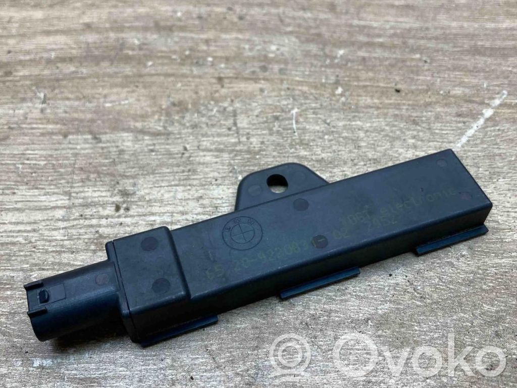 BMW 3 F30 F35 F31 Aerial antenna amplifier 