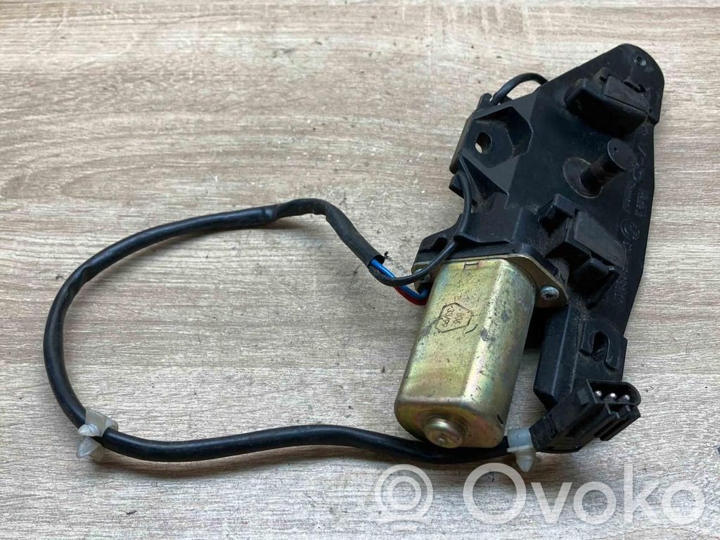 BMW 5 E39 Motorino di apertura del portellone posteriore/bagagliaio