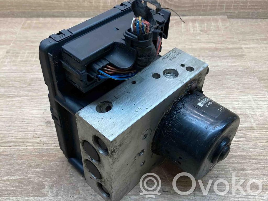 Bomba de ABS   8Z0907379B,8Z0614517C