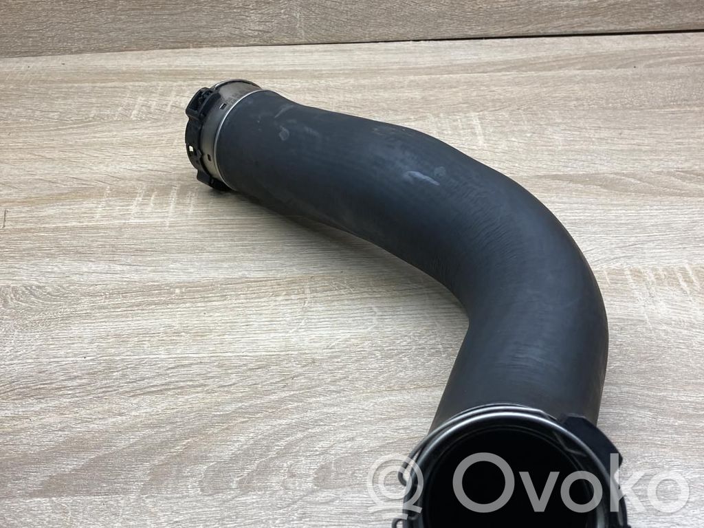 BMW 5 F10 F11 Furtun/conductă intercooler