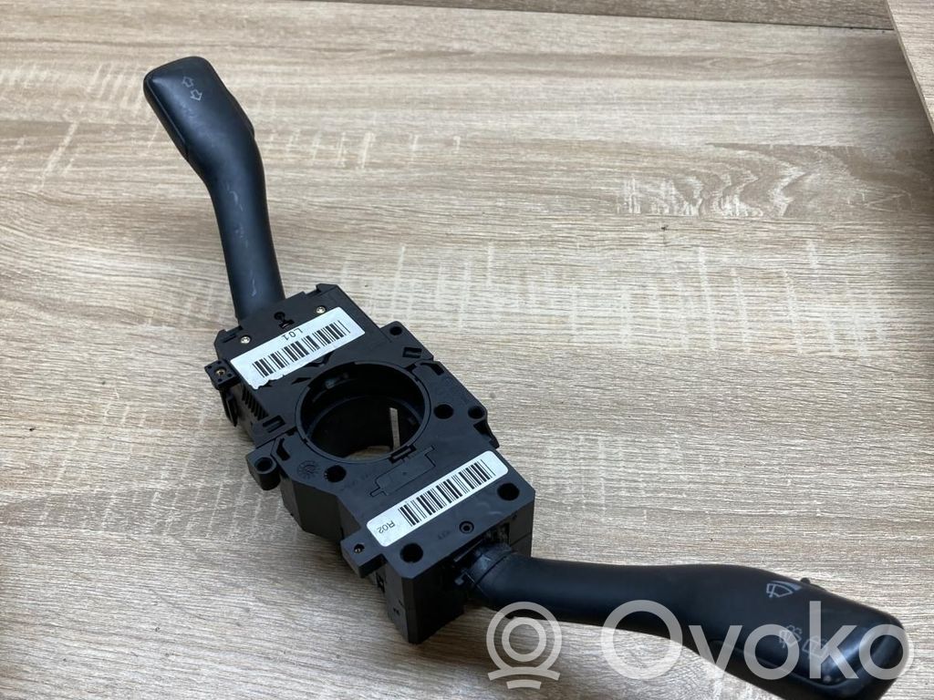 Audi A3 S3 8P Bloc semnalizator și ștergător parbriz 